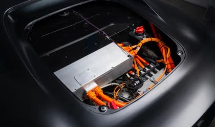 La batería fue instalada en un concept car deportivo para la demostración