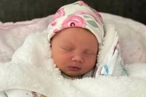 La beba, hallada en uno de los 148 buzones infantiles que, se estima, funcionan en EE.UU., fue finalmente adoptada a través de un proceso legal que libera a los padres biológicos de cualquier responsabilidad