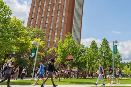 La Beca Excelsior permite a los estudiantes asistir a una universidad SUNY o CUNY sin costo de matrícula