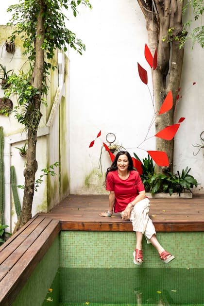 "La belleza de mis obras está en las imperfecciones, contorsiones e irregularidades", cuenta.