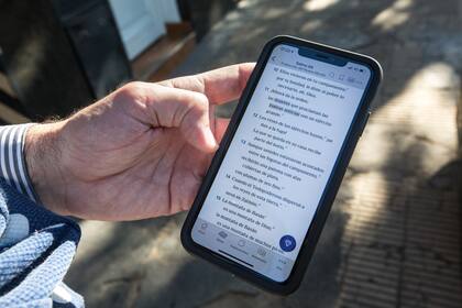 La biblia en el celular