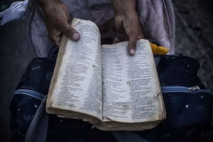 La Biblia tiene el récord Guinness al libro más vendido. Entre tantas copias, no es de extrañarse que algunas tengan errores
