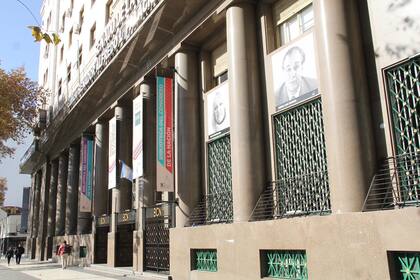 La Biblioteca del Congreso de la Nación quiere preservar la memoria del papa Francisco