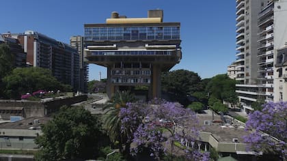 La Biblioteca Nacional Mariano Moreno, una de las obras de Clorindo Testa en Buenos Aires
