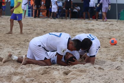 La Bicolor jugó tres amistosos preparatorios ante Brasil
