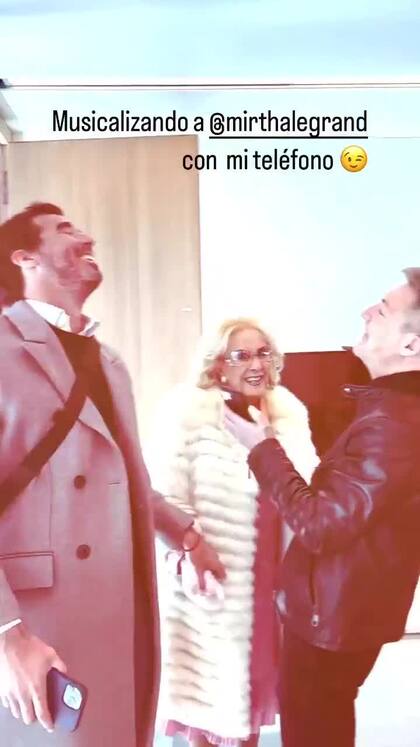 La bienvenida de Adrián Suar a Mirtha Legrand antes de la firma del contrato