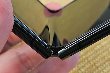 La bisagra tipo gota que usa Motorola en el Razr 40 Ultra es casi imperceptible, tanto a la vista como al tacto