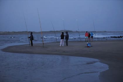 La boca en la Albufera de Mar Chiquita lugar en donde la ola se llevó a un pescador