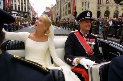 La boda del príncipe Haakon Magnus de Noruega con Mette-Marit en 2001