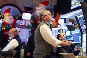 La Bolsa opera en la previa a Navidad y muestra números en rojo