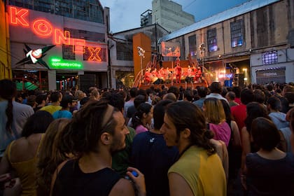 La Bomba de Tiempo solía colmar de gente las instalaciones de la Ciudad Cultural Konex