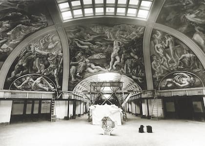 La bóveda de las Galerías antes de ser shopping, hacia 1990.