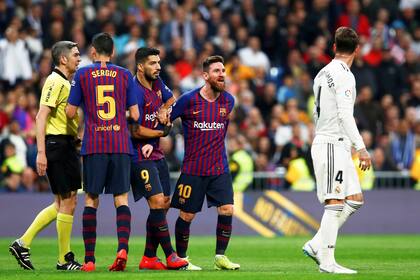 La bronca de Messi con el árbitro