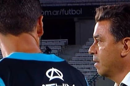 La bronca del DT Marcelo Gallardo con el asistente