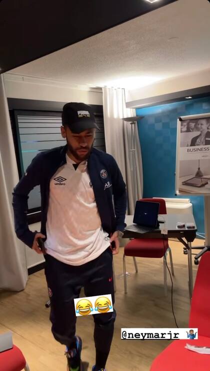 La burla de Leo Paredes a Neymar mientras Santos perdía la final de la Libertadores. Crédito: Instagram