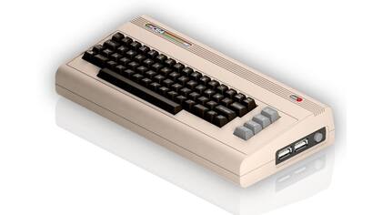 La C64 Mini tiene dos puertos USB para los joysticks, y salida HDMI para la pantalla