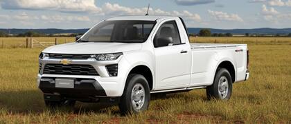 La cabina simple equipa el mismo motor que en las otras versiones