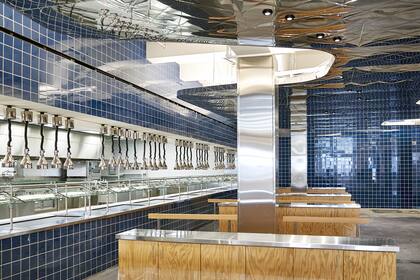 La cafetería de las nuevas oficinas de Facebook en Nueva York