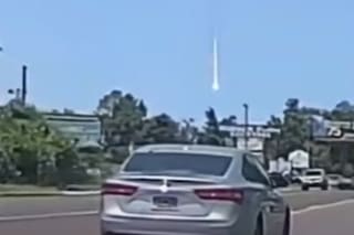 El momento en el que un meteorito de 4.560 millones de años choca contra una vivienda