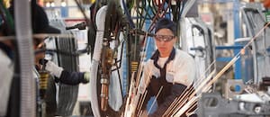 Una automotriz recorta el 20% de su personal ante el aumento de las pérdidas