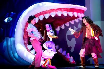 La caja mágica, un homenaje a muchos mundos fantásticos dentro de la variadísima historia de Disney