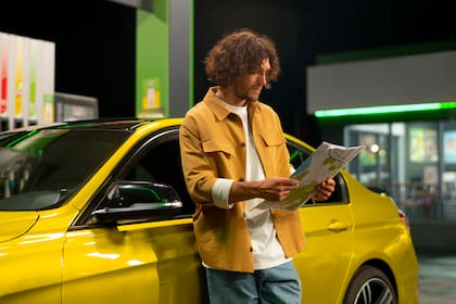 La calcomanía amarilla en Florida ya se considera obsoleta (Freepik)