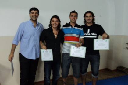 La camada de Gallardo y Arruabarrena recibe los diploma