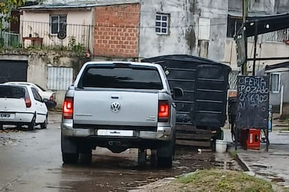 La camioneta Amarok usada por los asaltantes