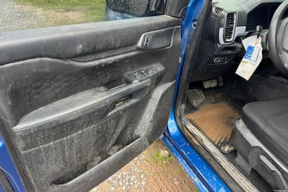 La camioneta de Parra tras el temporal