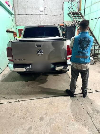 La camioneta Volkswagen Amarok incautada en el operativo en Merlo