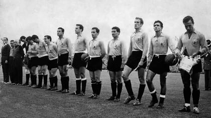 La camiseta amarilla que usó la Argentina en su enfrentamiento contra Alemania Federal
Foto: El Gráfico