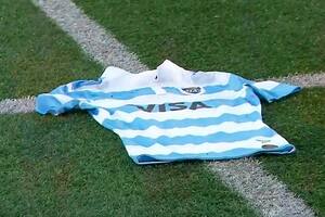 Emoción, halagos y camiseta de los Pumas en un homenaje escocés a Martín Aramburú