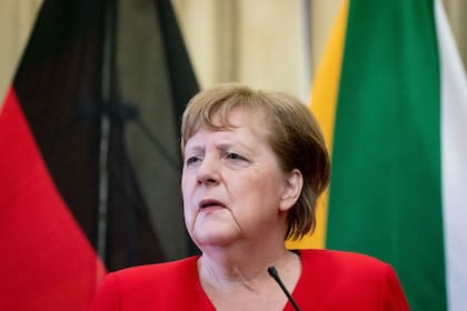 Angela Merkel vaticinó un panorama dramático con más del 80% de la población infectada por coronavirus, pero Alemania está controlando la mortalidad mejor que otros países en Europa