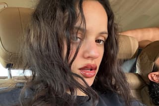 El blooper que obligó a Rosalía a interrumpir una entrevista en Brasil