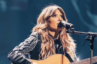 Kany García: su papá era cura, ella se enamoró de una mujer y su música aterriza en el Luna Park