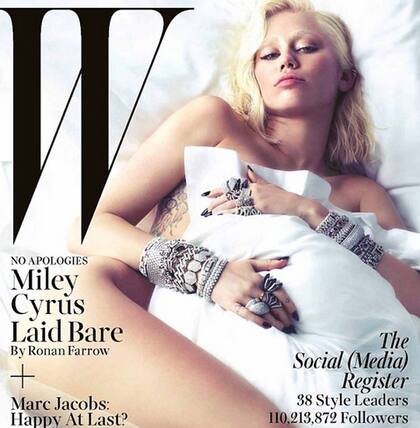 La cantante subió a las redes sociales sus fotos para W Magazine