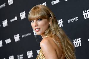 Taylor Swift hará su debut en Hollywood como directora y guionista de largometrajes