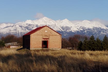 La capilla Bethel de Trevelin. En los tiempos de la llegada de los colonos era también un espacio para encuentros sociales
