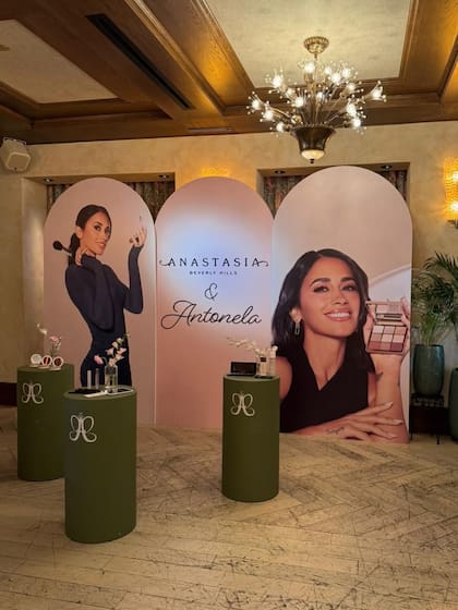 La cápsula de Antonela en la línea Anastasia Bevery Hills (Foto: Instagram/@antonelaroccuzzo)