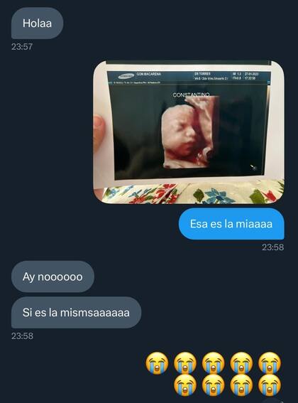 La captura de uno de los mensajes que intercambiaron las mujeres.