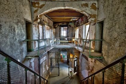 La cárcel, que había sido declarada como Monumento Histórico Nacional de los Estados Unidos en 1965, ofrece visitas guiadas al público que desea conocer en primera persona los sucesos más importantes que acontecieron en esta prisión.