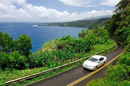 La carretera Hana, Maui, Hawaii, es el mejor lugar para tener una cita romántica en Estados Unidos, según la encuesta de DatingNews.com