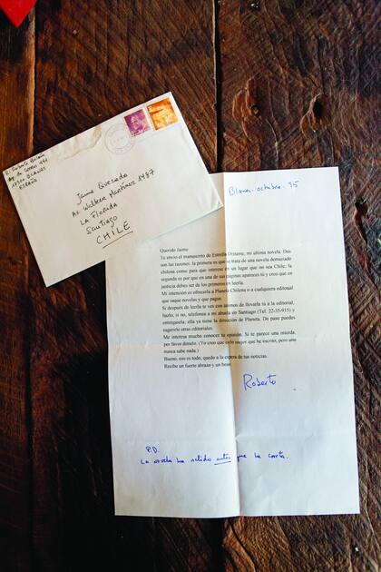 La carta de Bolaño a su amigo poeta Jaime Quezada, en la que le cuenta desde España que publicará su novela