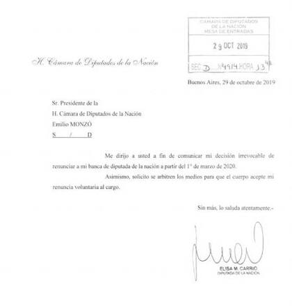La carta de renuncia de la diputada Elisa "Lilita" Carrió
