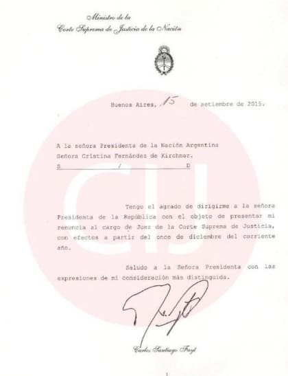 La carta de renuncia que presentó Carlos Fayt el 15 de septiembre de 2015 a Cristina Kirchner