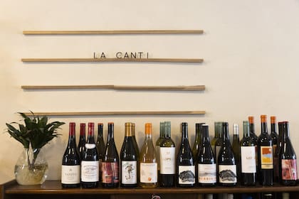 La carta de vinos es heterogénea: de clásicos, a opciones biodinámicas