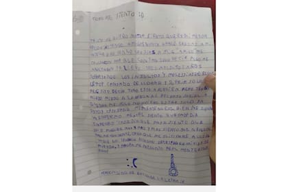 La carta donde Julián expresa su dolor frente al acoso escolar: “Cómo me siento. Triste. Me quiero matar. Siento que es mi mejor opción. No tengo amigos...".