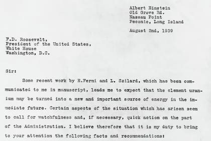 La carta original enviada al presidente está en la biblioteca y museo Roosevelt en Hyde Park, Nueva York. La que se subastará es una segunda versión, firmada y un poco más corta