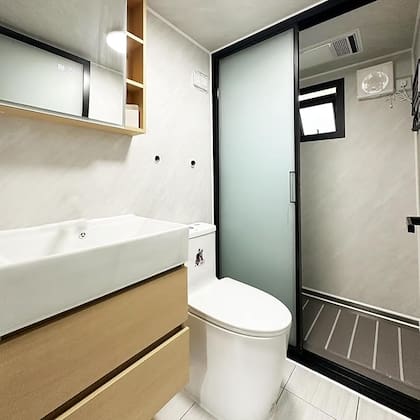 La casa cuenta con dos dormitorios, baño y cocina (Amazon)