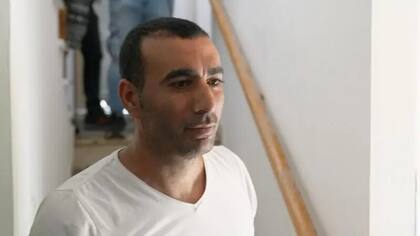 La casa de David Yitzhak en Givat Avni fue dañada en un ataque de Hezbollah